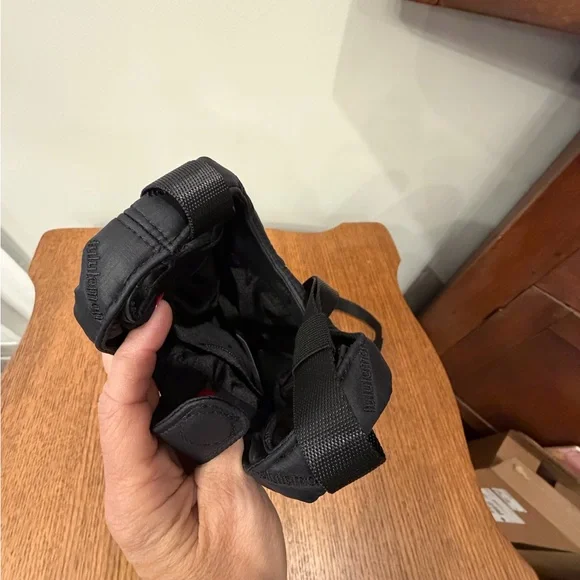 lululemon athletica Black Crossbody Bag - Picture 4 of 4